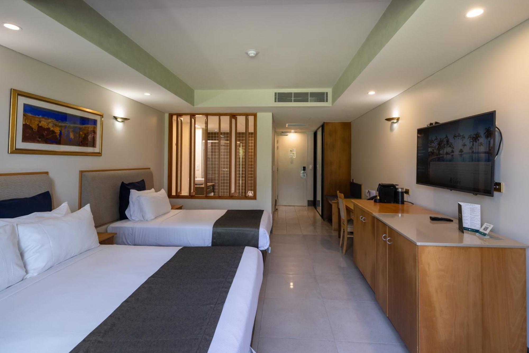 Mindil Beach Casino Resort Дарвін Екстер'єр фото Deluxe Room
